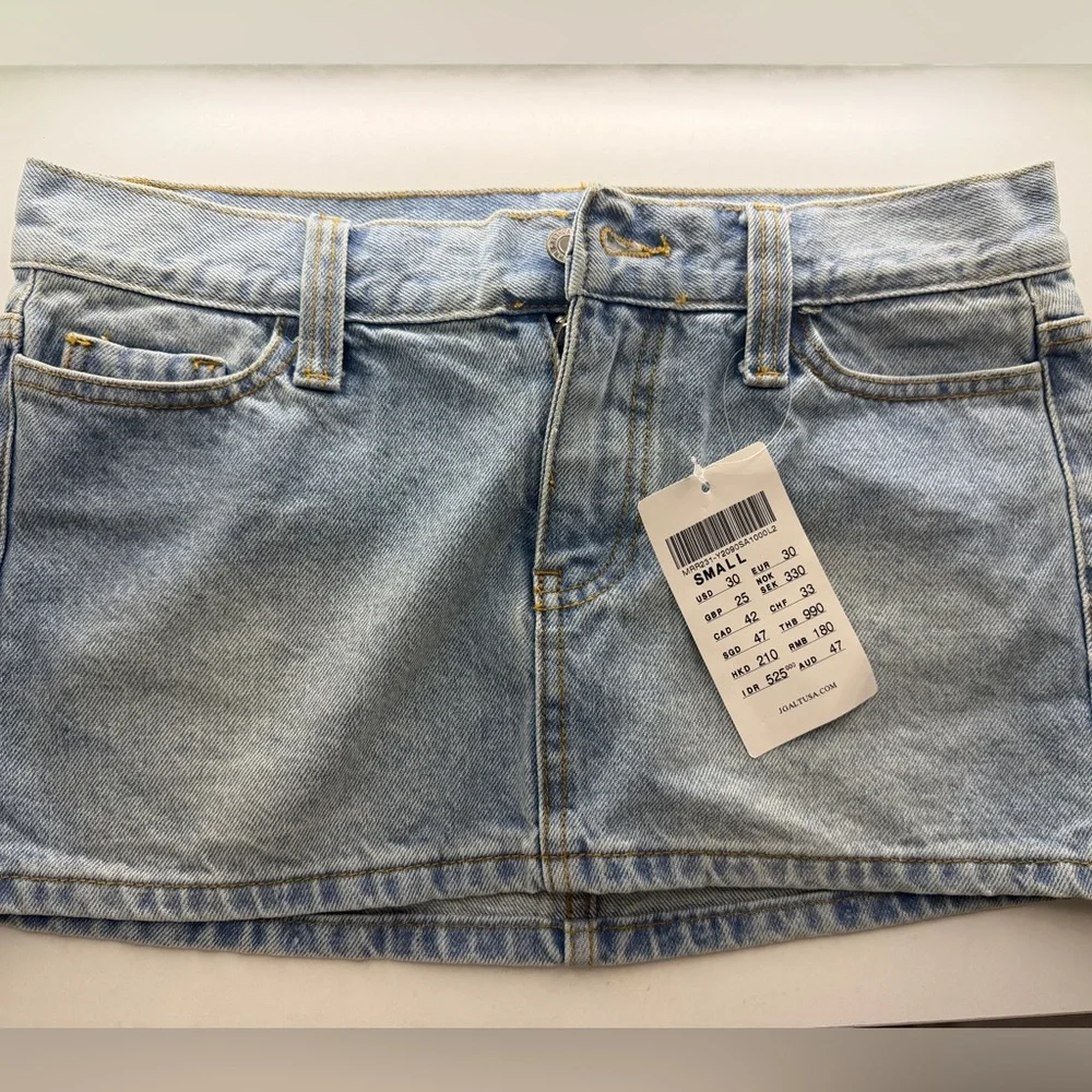 Brandy Melville Light Blue Denim Mini Skirt - Picture 1 of 2